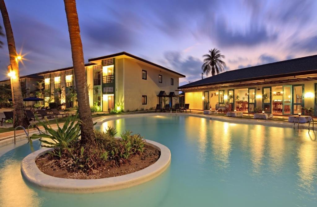 Tropical resort setting at Princesa Garden Island in Puerto Princesa