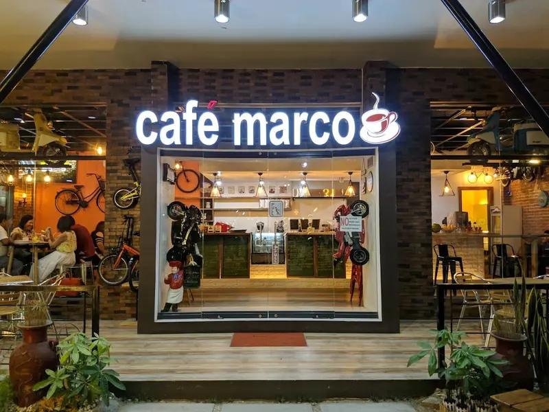 Café Marco Interior & Coffee