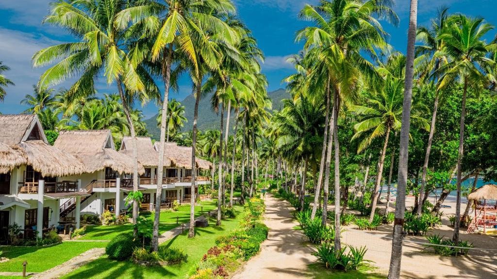 Tropical beach and resort scenery in Sabang, Puerto Princesa