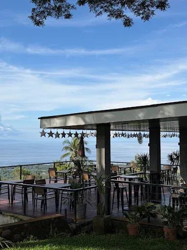 Utopia Café