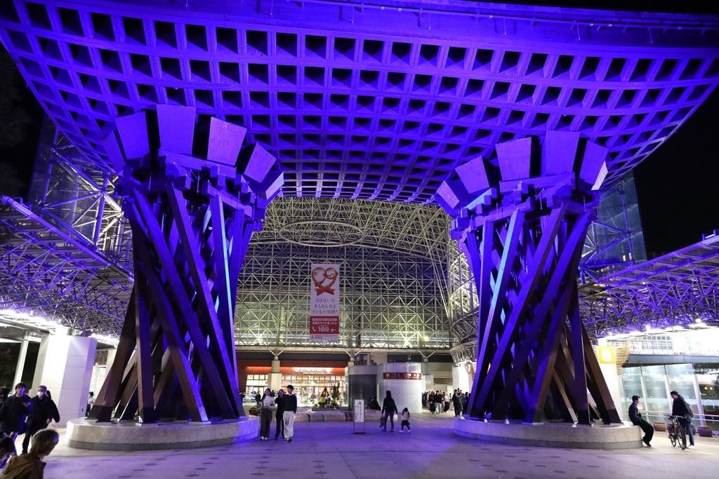Illuminated Tsuzumi-mon Gate at Kanazawa Station at night