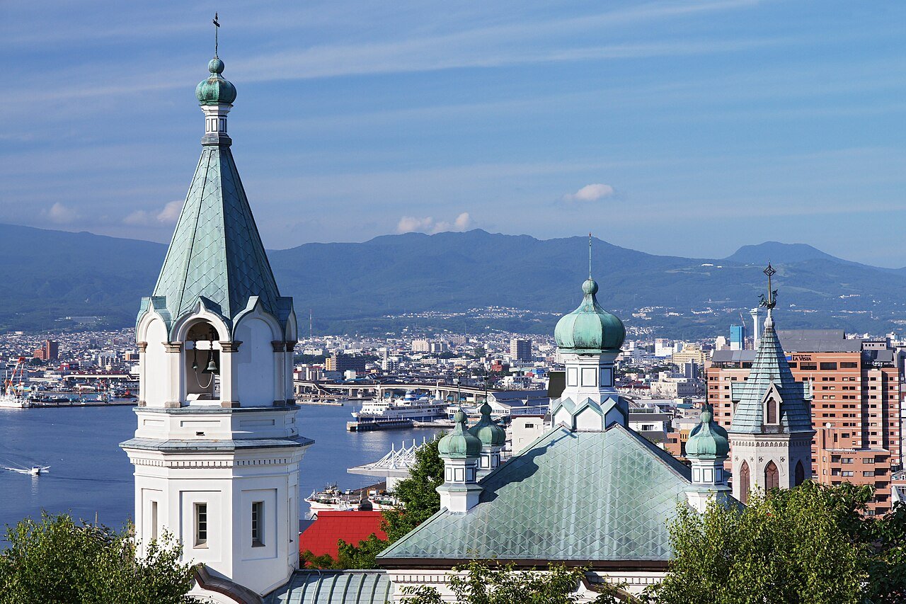 Motomachi church skyline and Hakodate cityscape