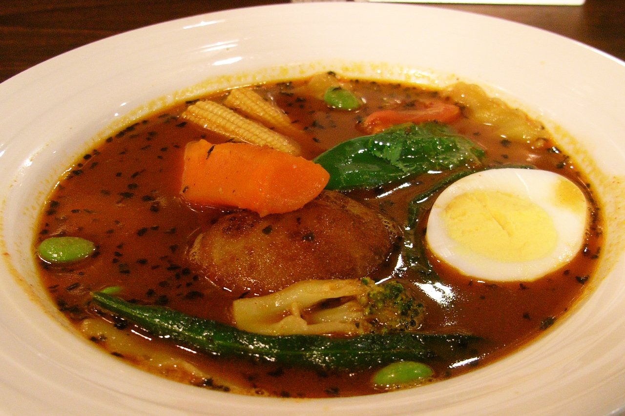Illustrative soup curry photographed in Yokohama in 2008, not a GARAKU menu photograph.